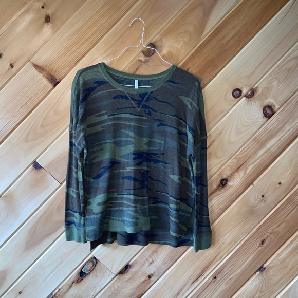 Zsupply camo top - Picture 2 of 3